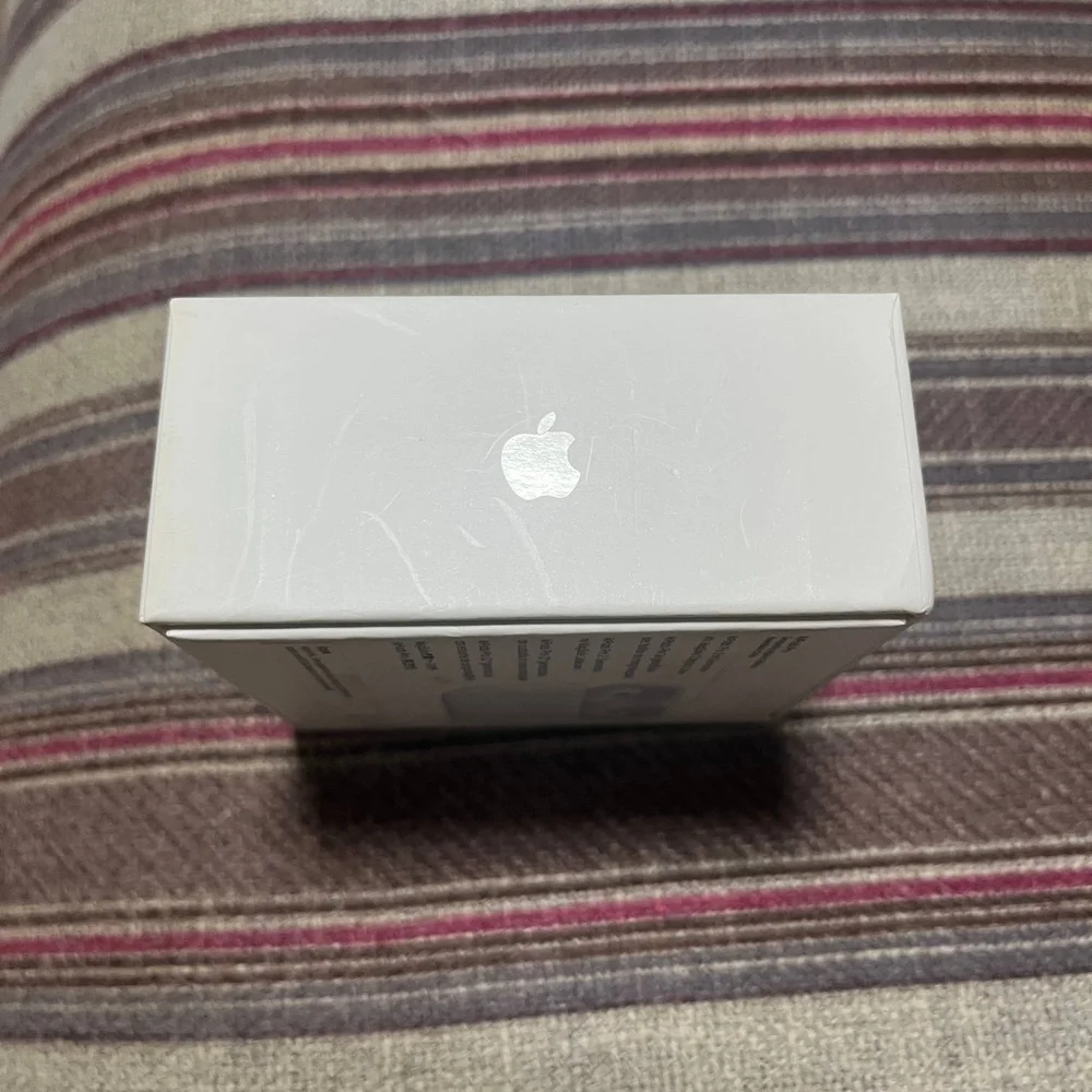 New Wireless Earbuds with Charging Case - White